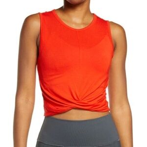 Alo Yoga: Cover Tank CHERRY 🍒